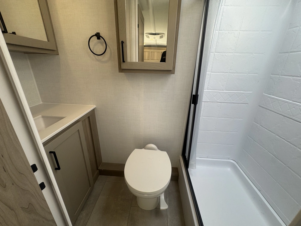 Forest River Rockwood Roo 19fds 2026 alt