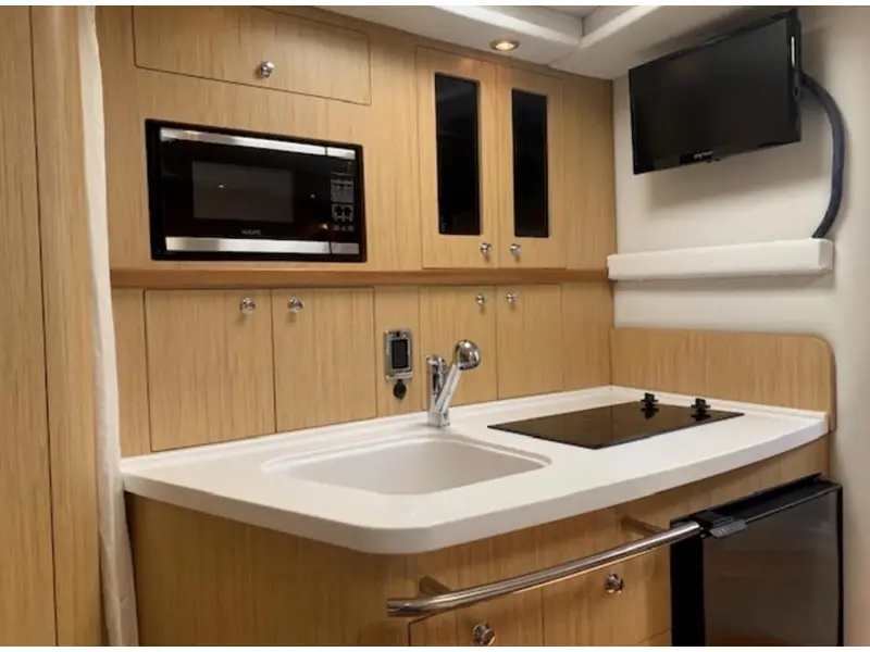 2016 Four Winns Vista 355 thumbnail 10
