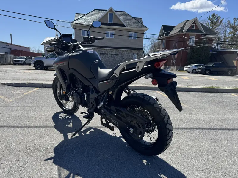 Honda Transalp 750 2024