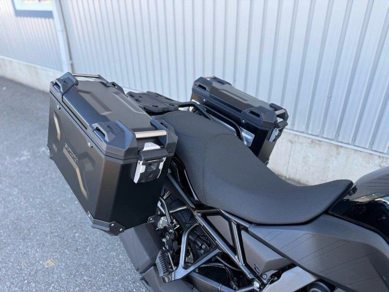 Suzuki V-strom 800de Adventure 2026 alt