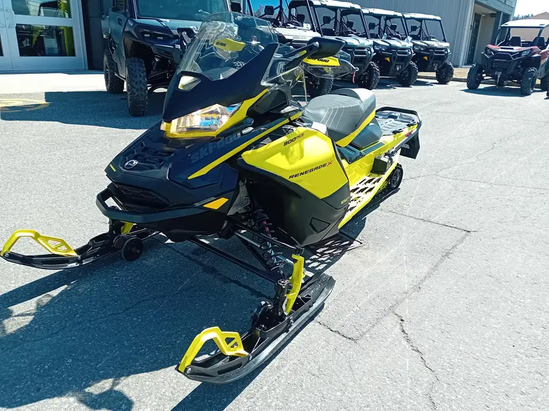 Ski-Doo RENEGADE X 900TURBO R 2021