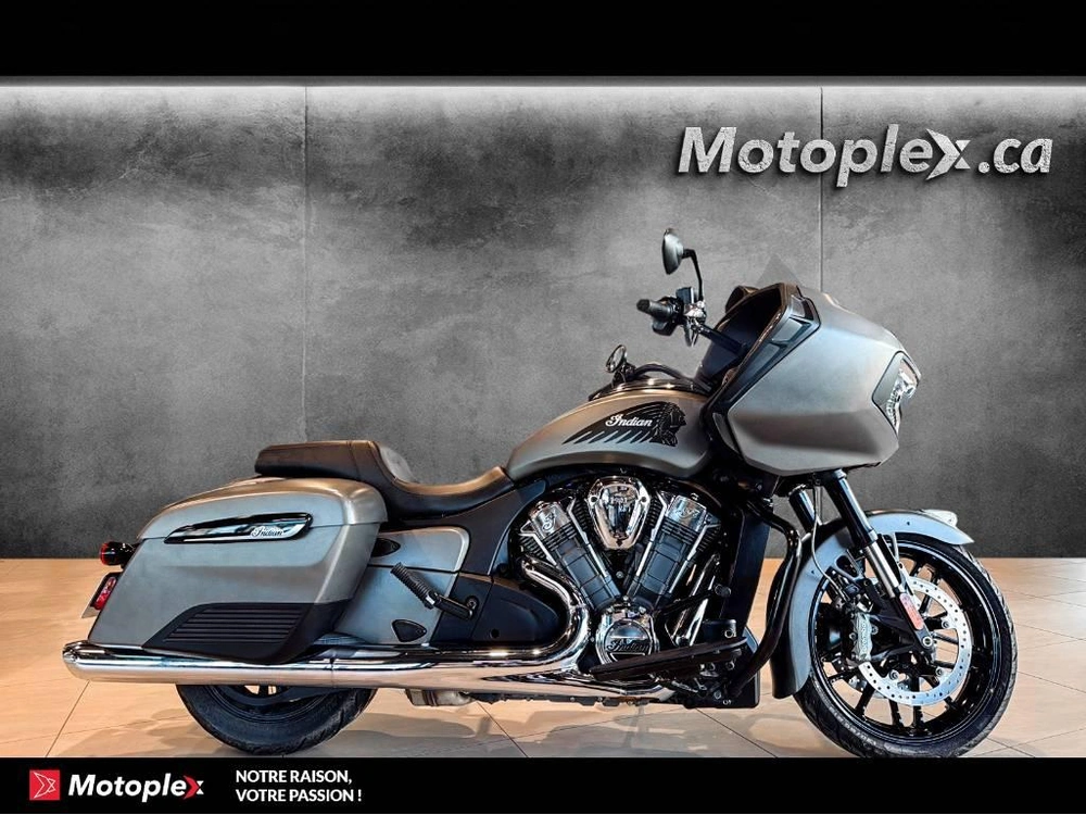 2021 Indian Motorcycle Challenger Limited alt