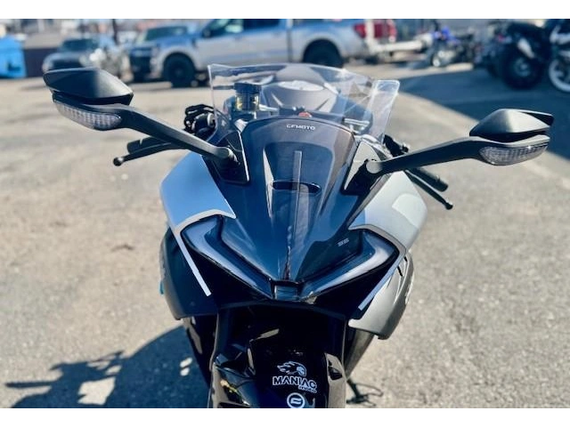 Cfmoto 675ss 2026 alt