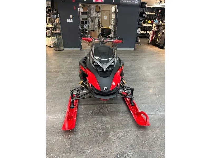 Ski-Doo XTERRAIN RE 850 E-TEC Touchscreen 2025