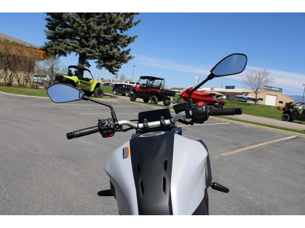 2026 Yamaha Mt-07 alt