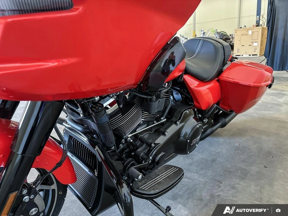 2026 Harley-davidson Road Glide alt