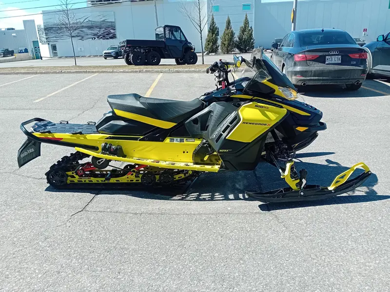 Ski-Doo RENEGADE X 900TURBO R 2021