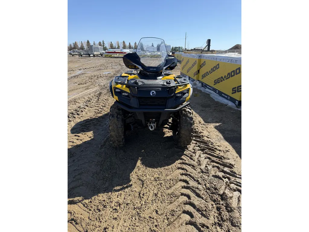 2024 Can-Am Outlander XT HD7