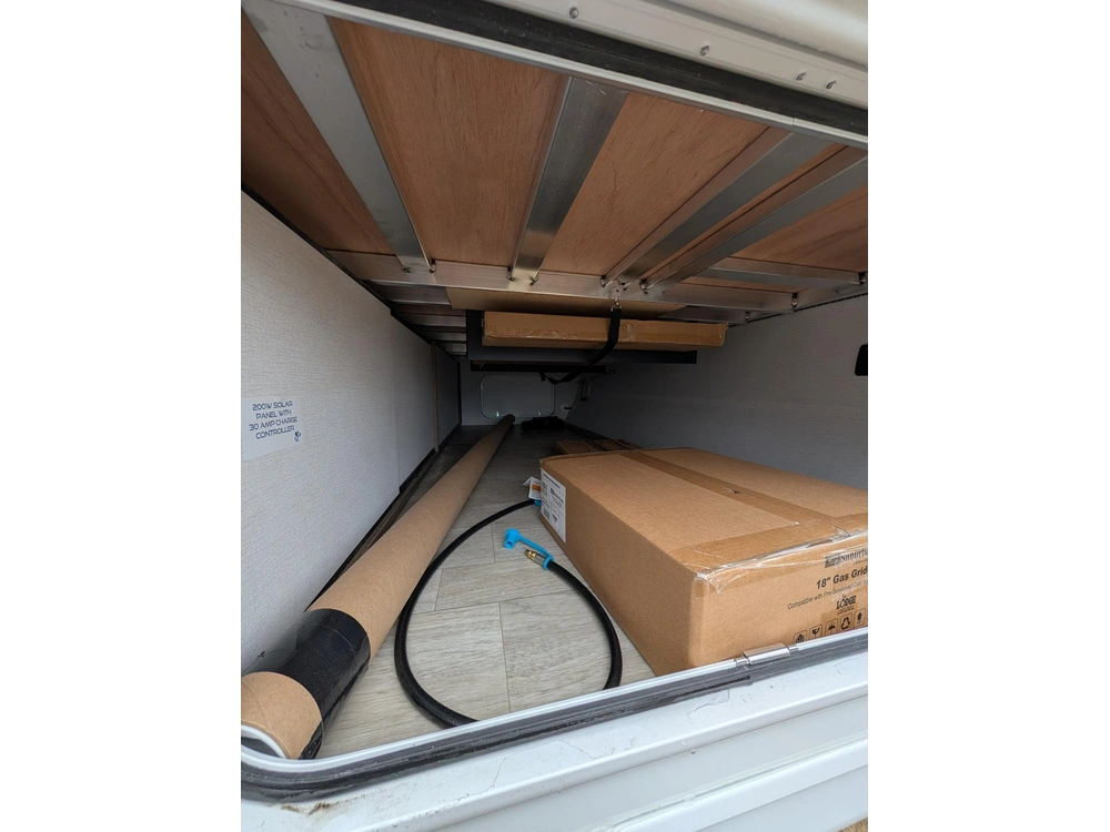 Coachmen Freedom Express 192rbs-320 2026 alt