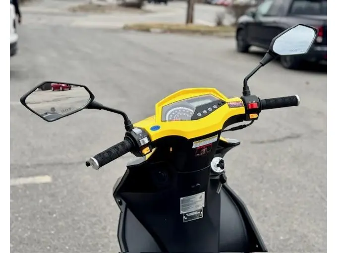 2023 Scootterre Rebel 50 thumbnail 9