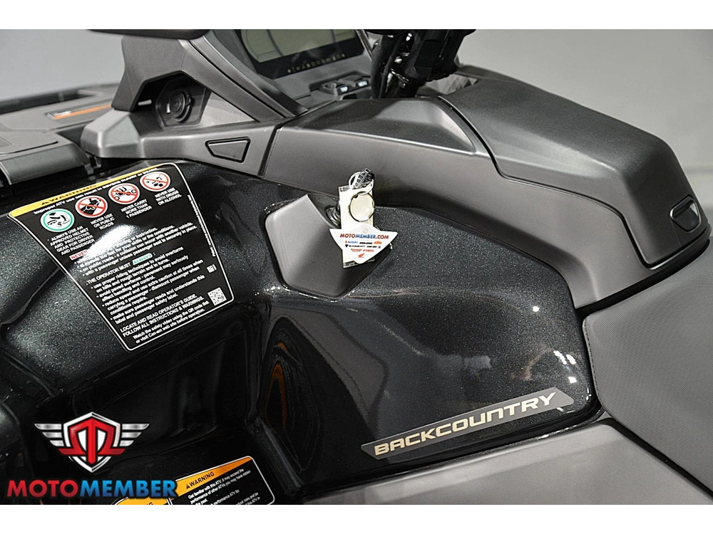 2026 Can-am Outlander Max 6x6 Backcountry 1000r Stealth Black alt