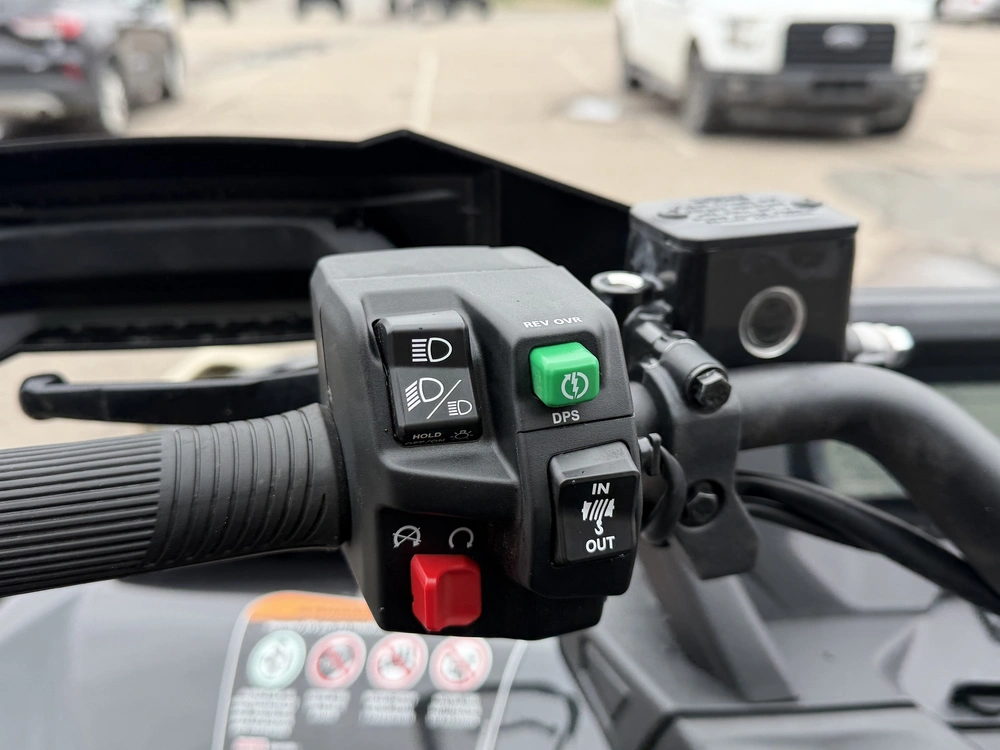 2026 Brp Outlander Max Backcountry 1000r (canada) alt