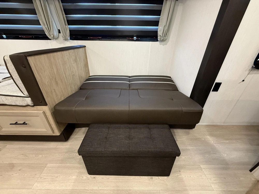 Cherokee 29te Grey Wolf 2026 alt