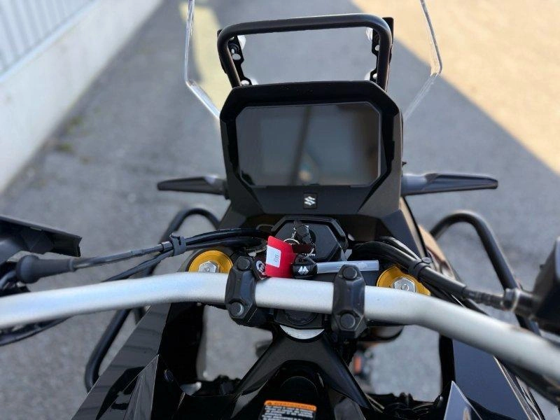 Suzuki V-strom 800de Adventure 2026 alt