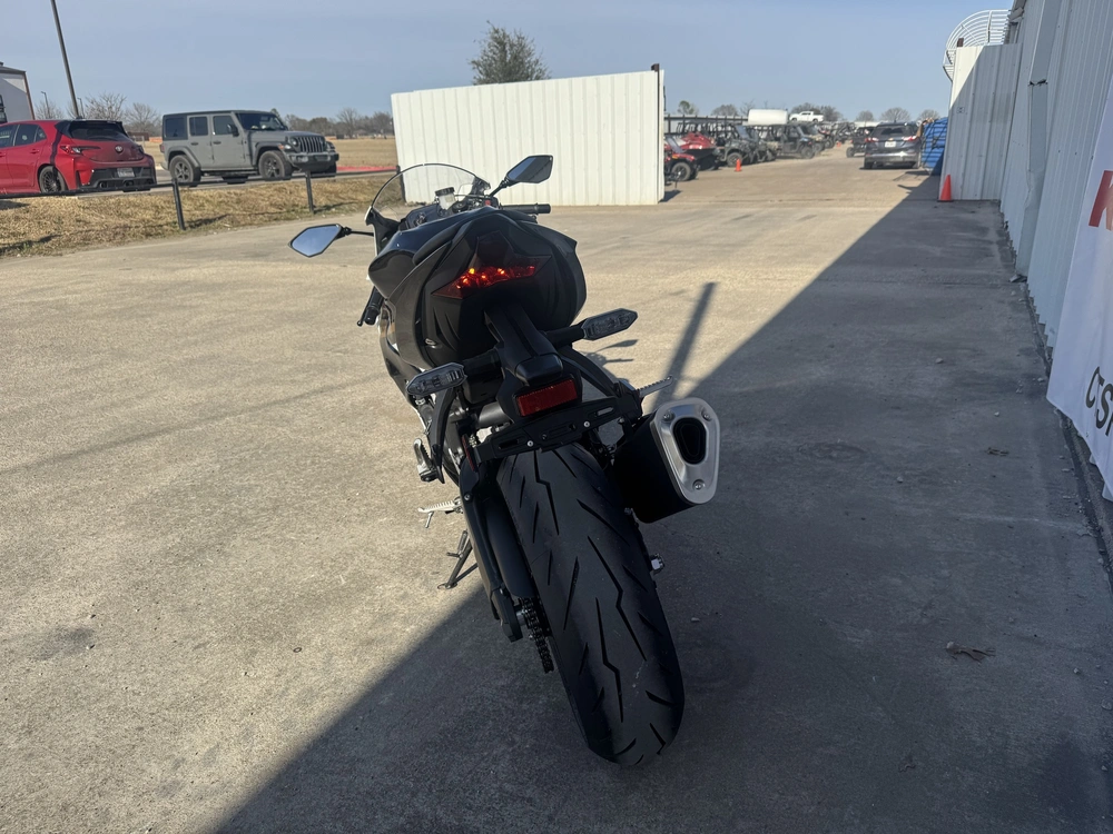2026 Kawasaki Ninja Zx-6r Base alt