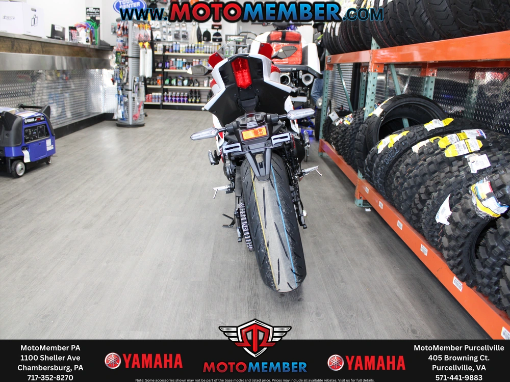2026 Yamaha Yzf-r9 70th Anniversary Edition alt