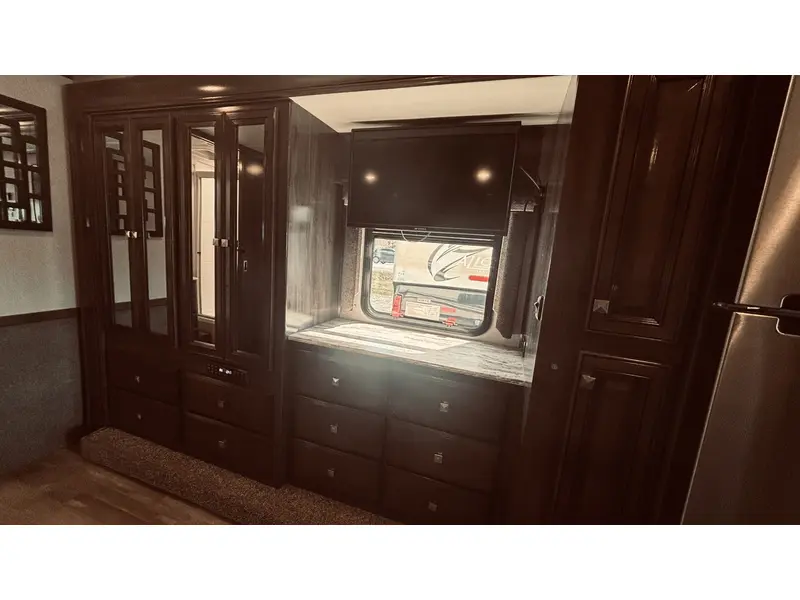 2019 Holiday Rambler ADMIRAL 32S thumbnail 14