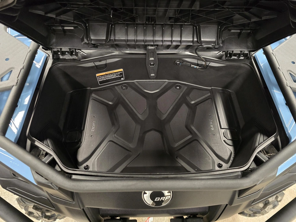 2026 Brp Outlander Xt 700 alt