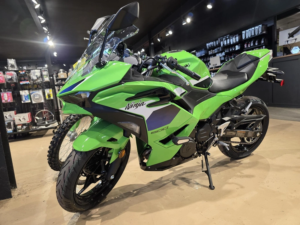 2026 Kawasaki Ninja® 500 Se