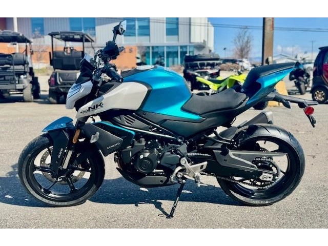 Cfmoto 450nk 2026 alt