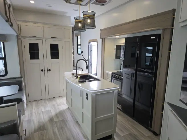 Astoria 3603lfp Platinum 2026 alt