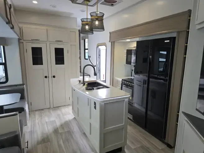 Astoria 3603LFP PLATINUM 2026