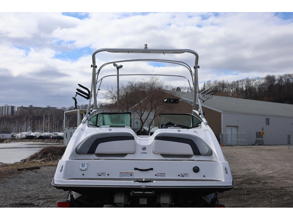 Yamaha 212 2012 alt