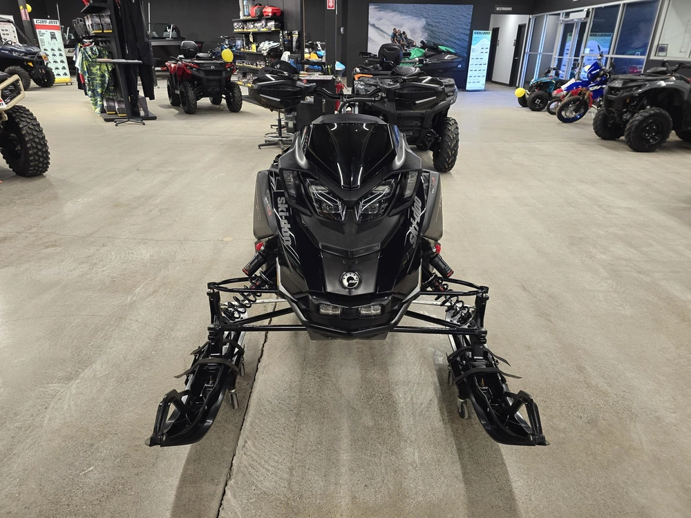 2025 Ski-doo Backcountry Xrs 850 alt