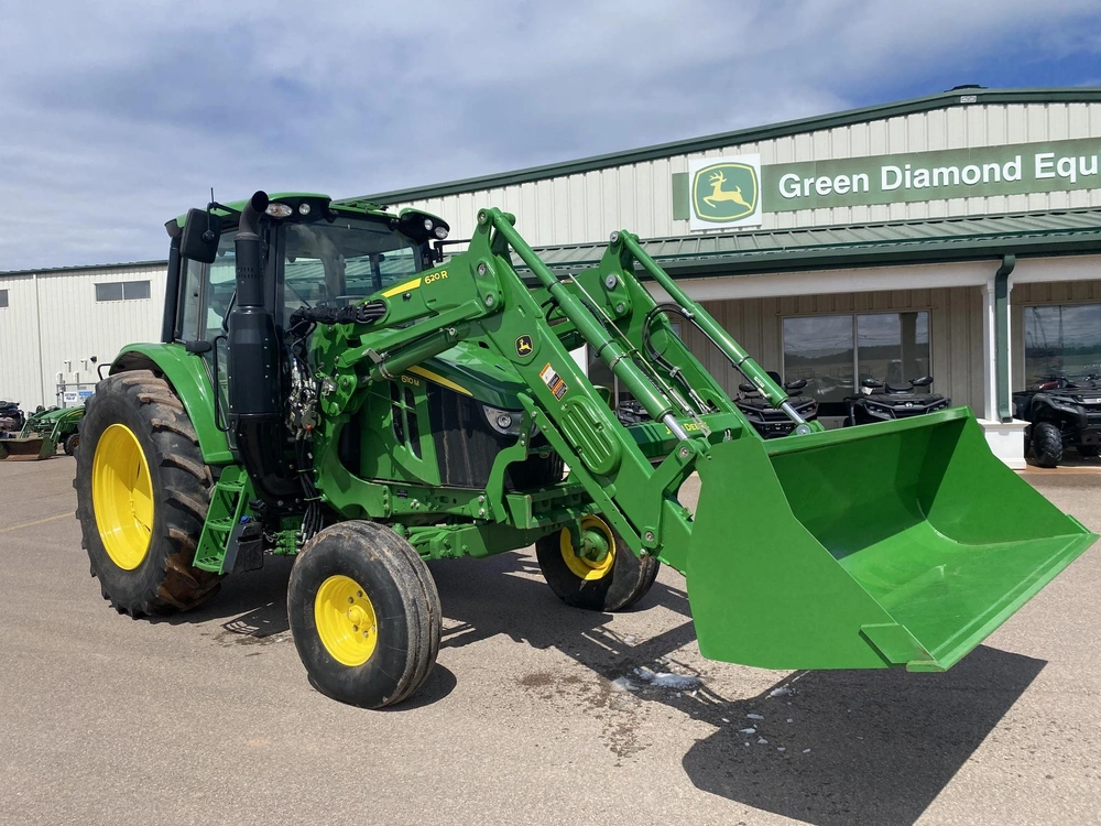 John Deere 6110m 2023 alt