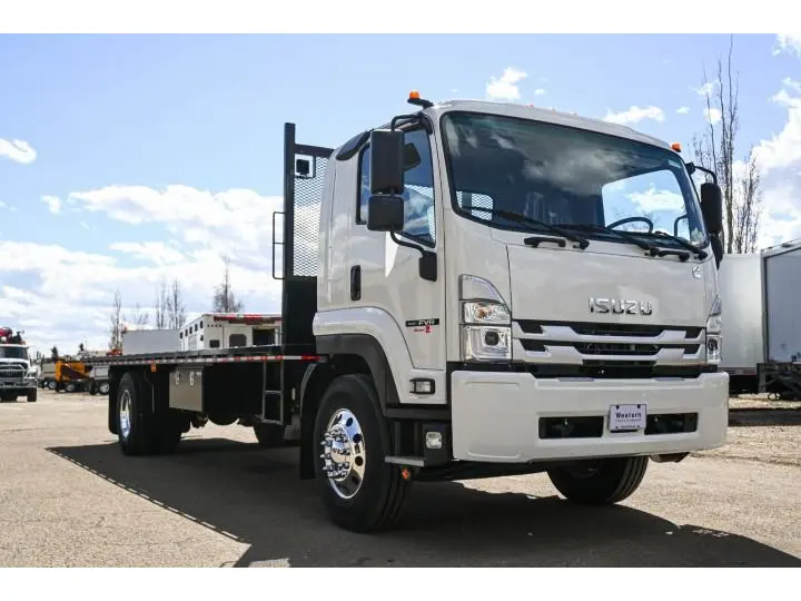2025 Isuzu FVR - MV7J4