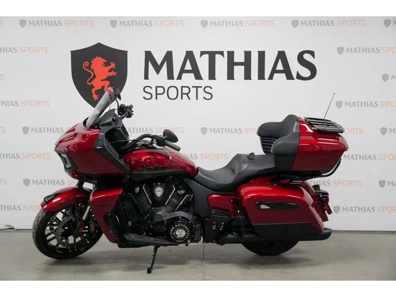 2023 Indian Motorcycle PURSUIT DARK HORSE