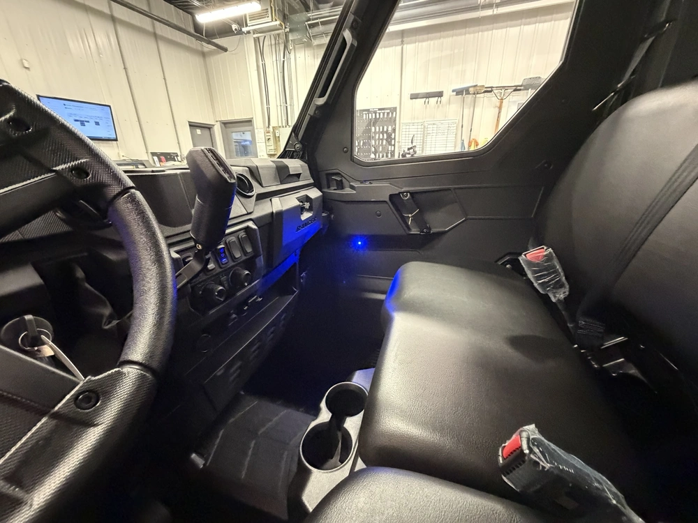 2027 Polaris Ranger Crew Xp 1000 Cab Gray alt