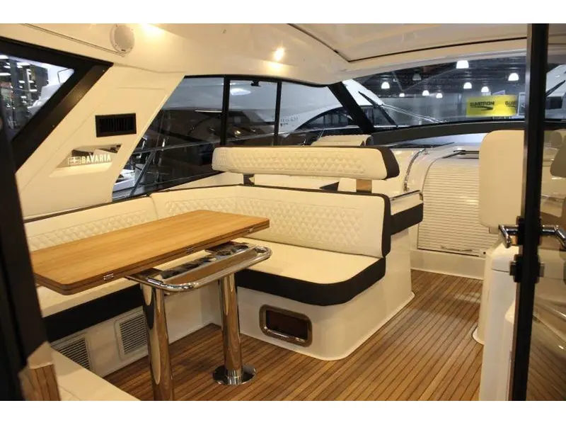 2021 Bavaria Motoryachts S45 COUPE VOLVO IPS 600 EVC2 thumbnail 6