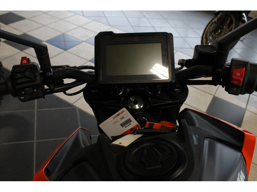 2024 Ktm 250 Duke Orange B.d. alt