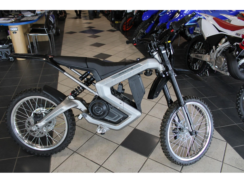 2025 Rawrr Mantis 72v E alt