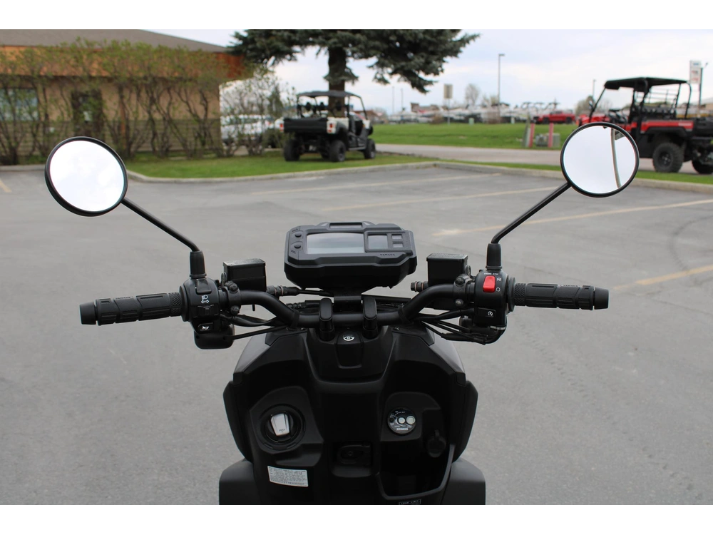 2024 Yamaha Zuma 125 alt