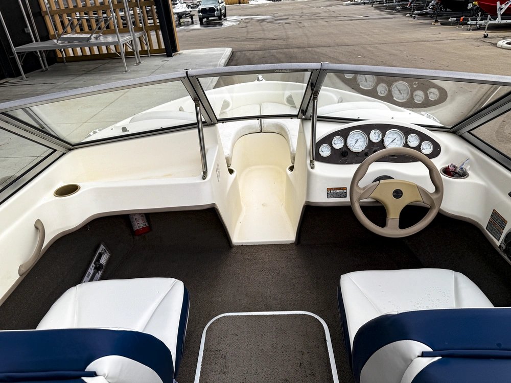 2004 Bayliner 175 alt