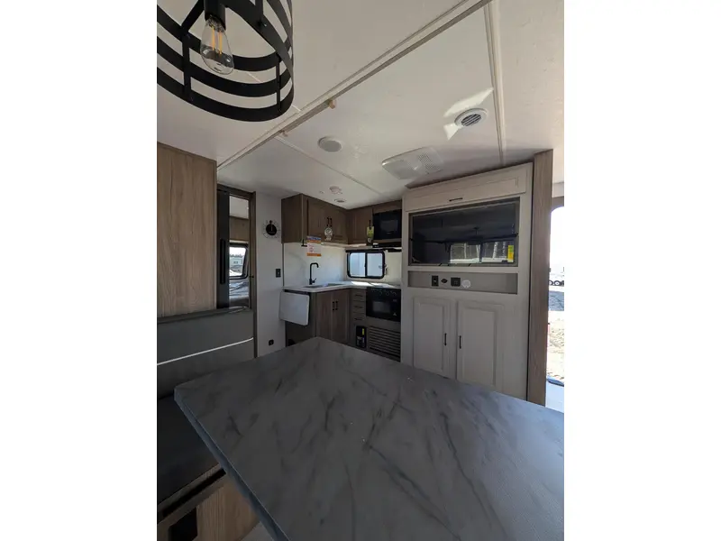 2026 Coachmen Freedom Express ultra lite 245RKS