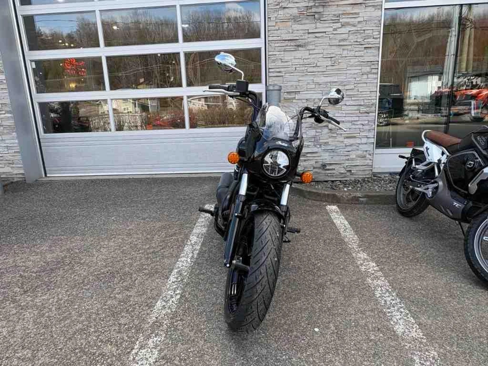 Indian Motorcycle Sport Scout Sixty Limited 2025 alt