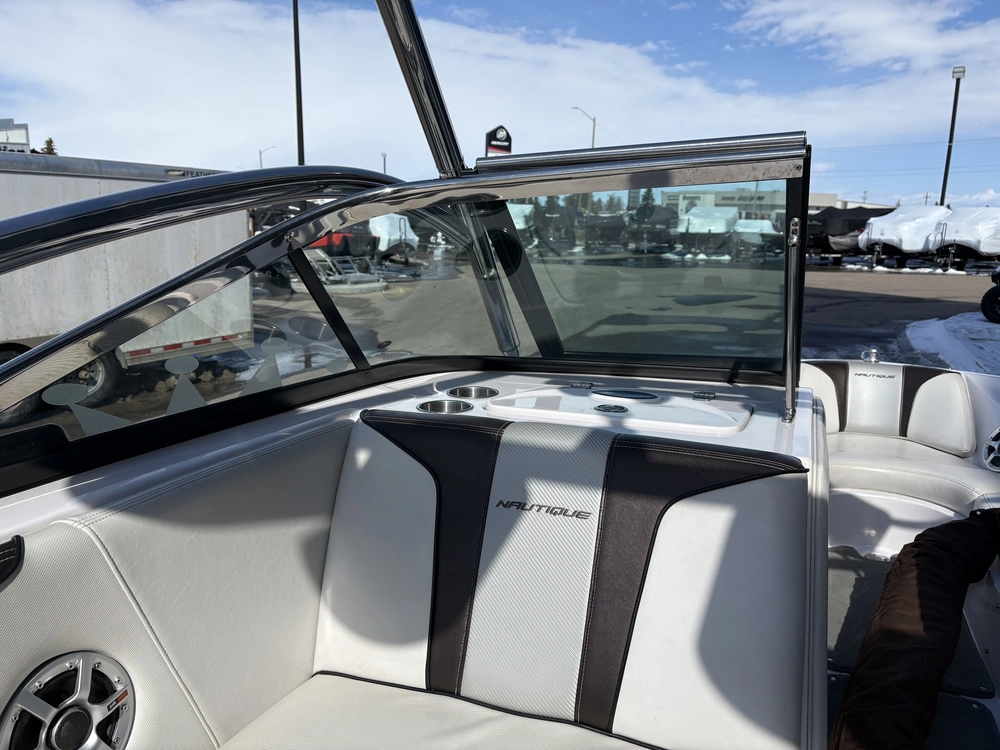 2008 Nautique Team 210 Super Air alt