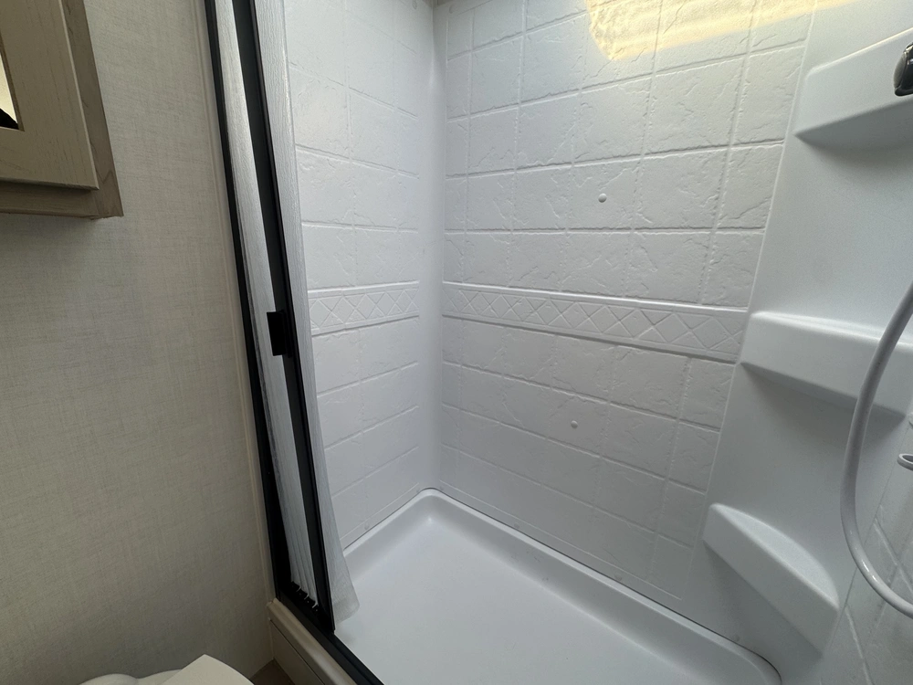 Forest River Rockwood Roo 19fds 2026 alt