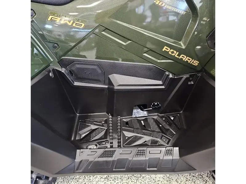 Polaris SPORTSMAN 570 PREMIUM- 40th ANNIVERSARY EDITION 2026