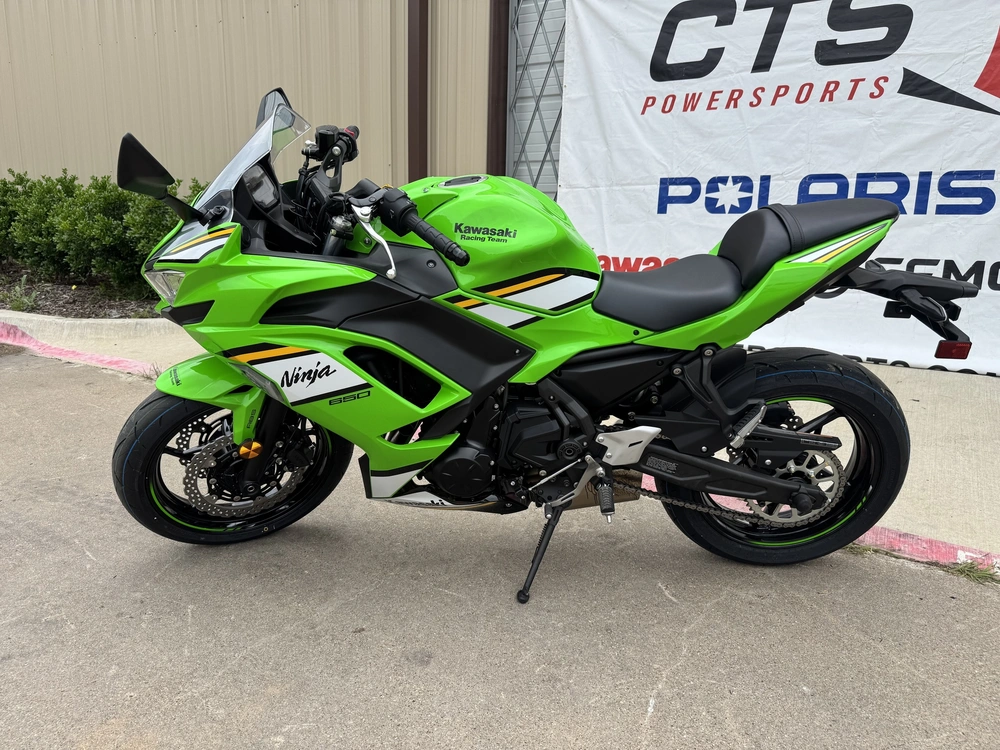 2026 Kawasaki Ninja® 650 Abs Abs alt