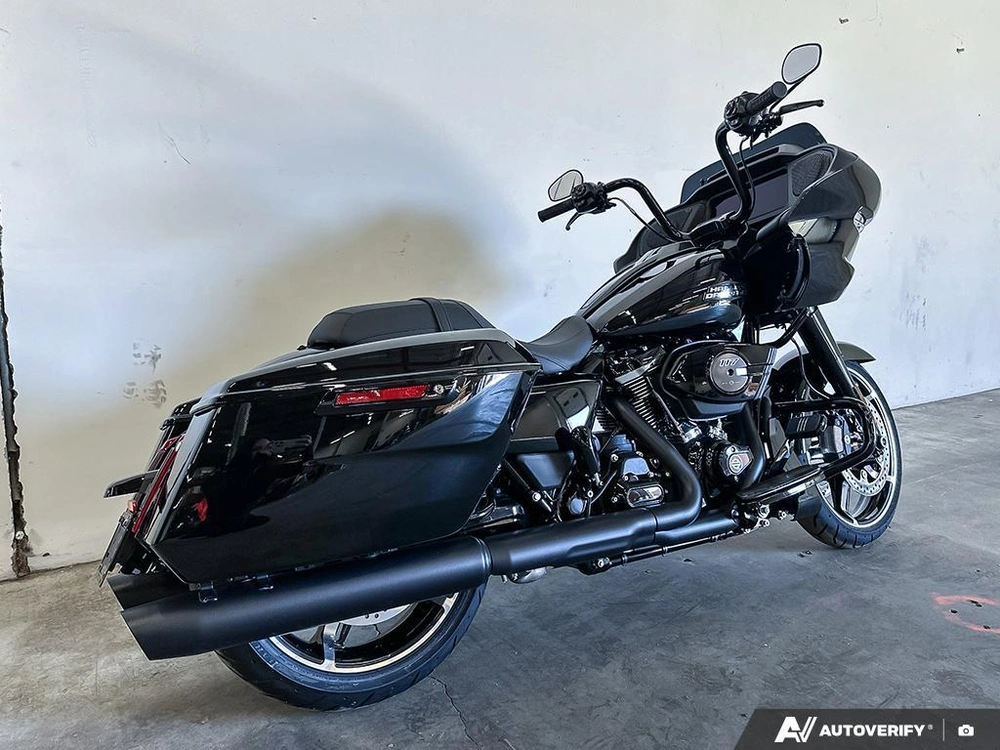 2026 Harley-davidson Road Glide alt