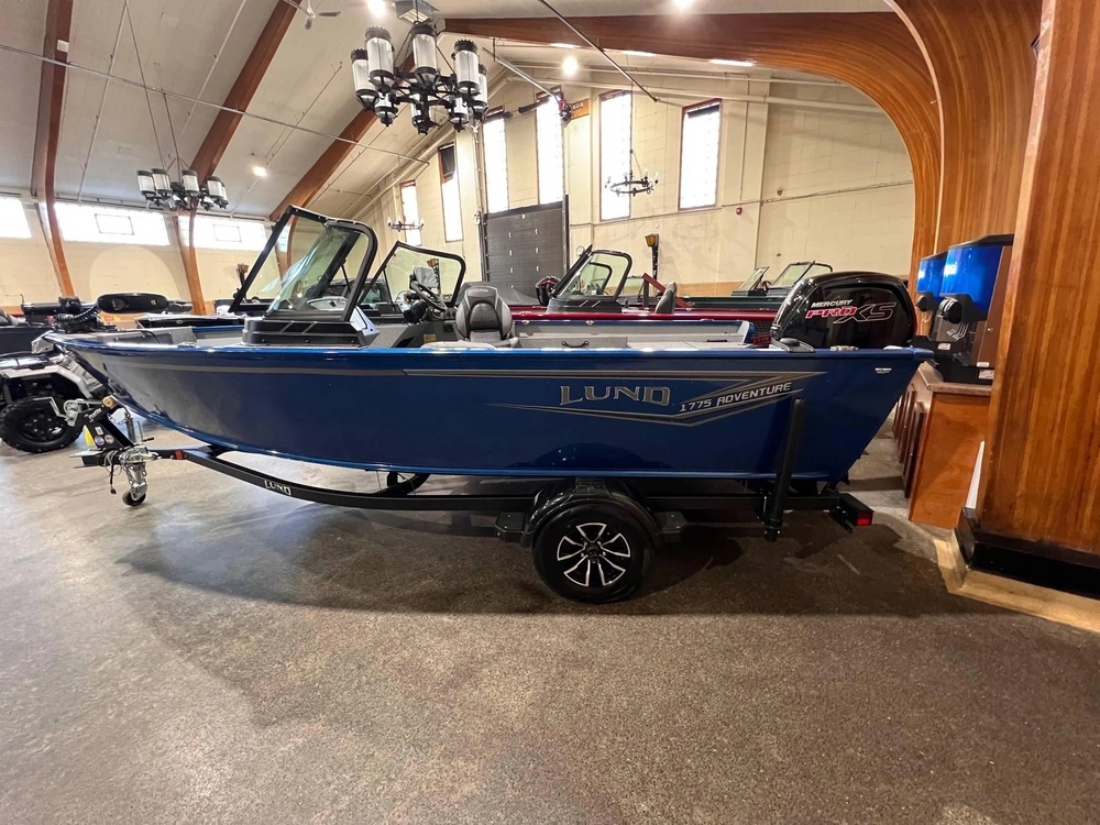 2024 Lund Boat Co 1775 Adventure Sport alt
