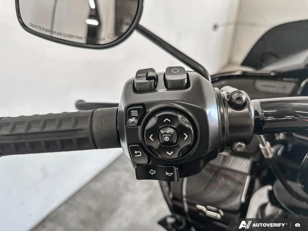 2026 Harley-davidson Road Glide 3 alt