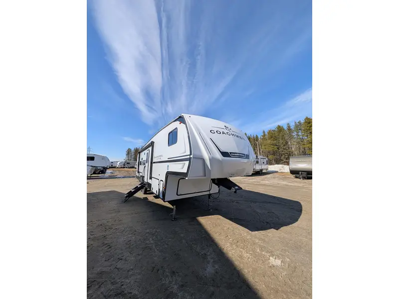 Coachmen Chaparral 274bh 2026 alt