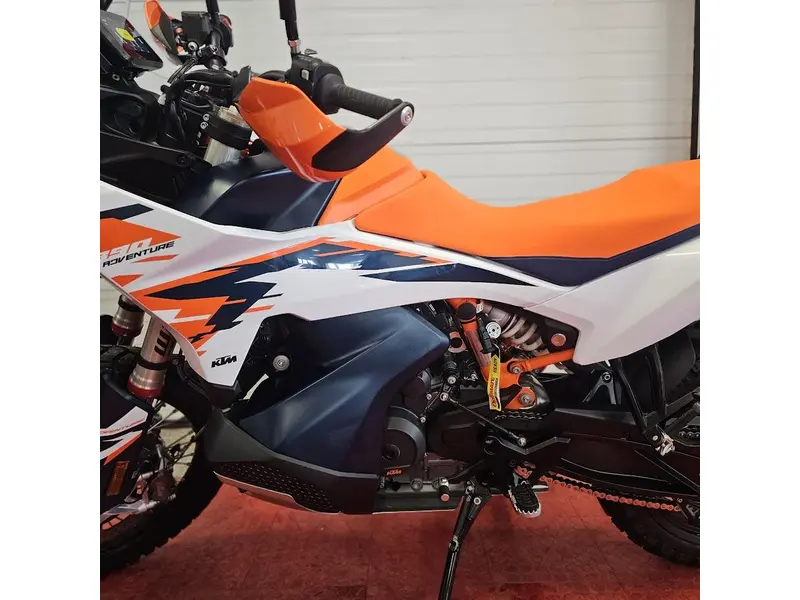 2026 KTM ADVENTURE 890 R thumbnail 14