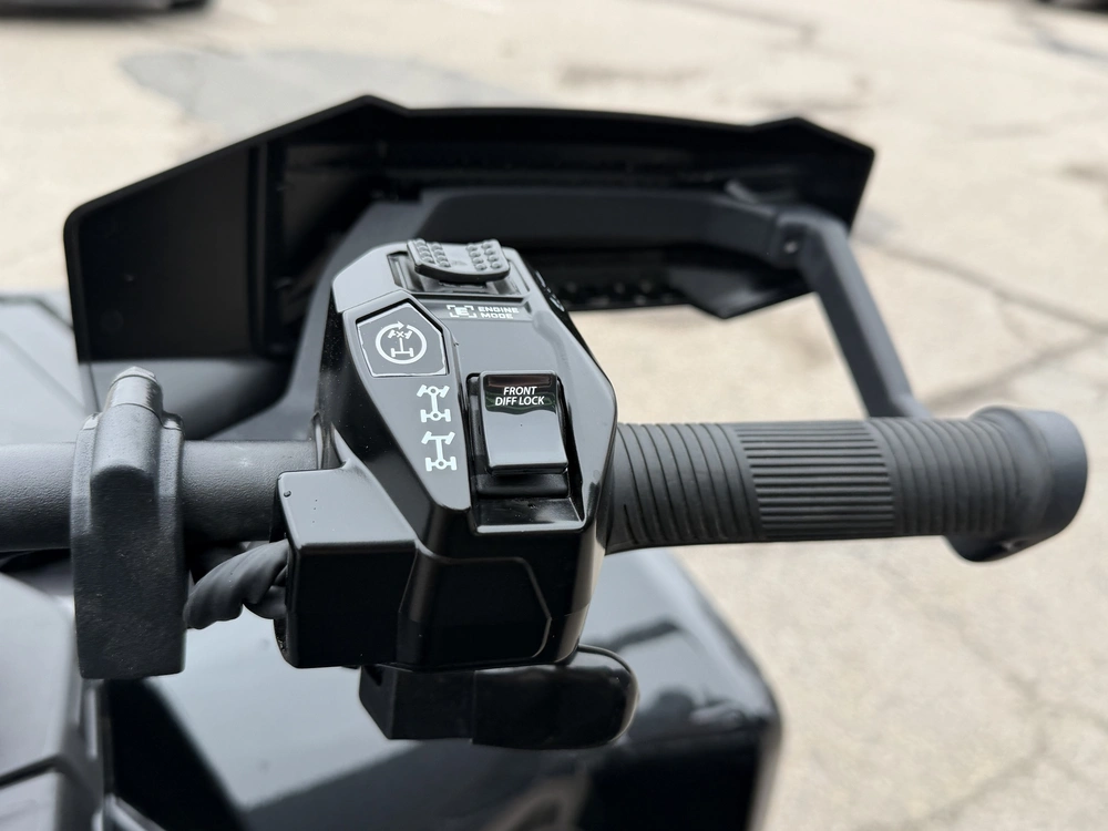 2026 Brp Outlander Max Backcountry 1000r (canada) alt