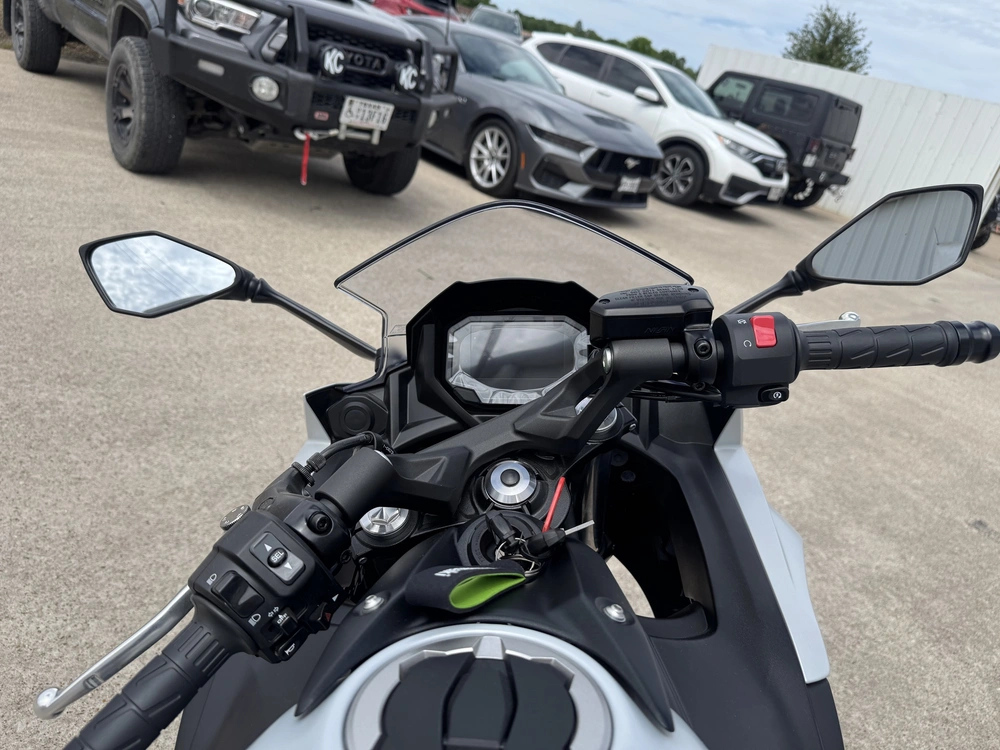 2026 Kawasaki Ninja 650 Abs Abs alt